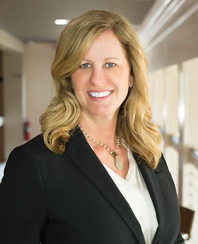 Tara Chapman - Realtor®, Coldwell Banker; Certified Real Estate Divorce Expert™